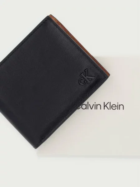 Szarvasbőr pénztárca Calvin Klein fekete