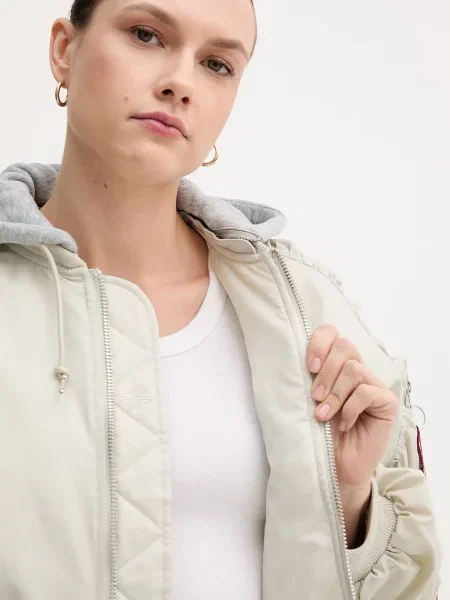 Kapucnis rövid bomberdzseki Alpha Industries szürke