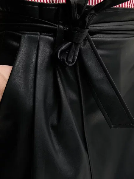 Спідниця OUI midi пряма чорний