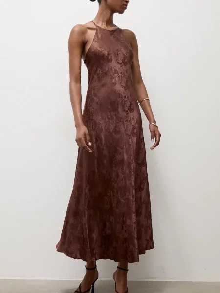 Answear.LAB rochie halter din vâscoză maro