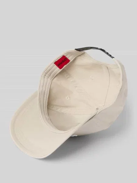 Czapka z daszkiem i wyhaftowanym logo model ‘Jude’ Hugo beżowa