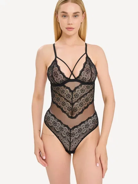 Кружевное боди чорне