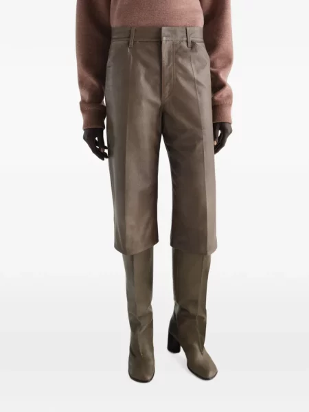Pantaloni scurți Lemaire din piele maro
