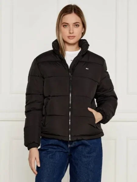 Tommy Jeans Kabát ESSENTIAL fekete