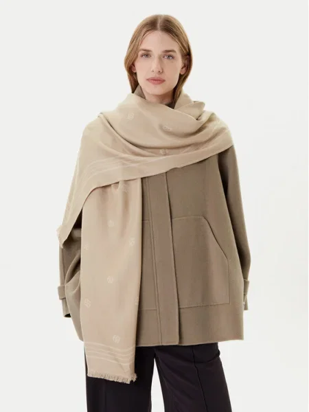 Шал BOSS с десен бежово