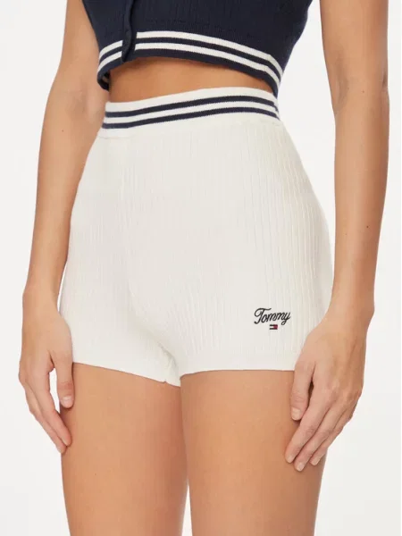 Tommy Jeans Medžiaginiai šortai Script balta