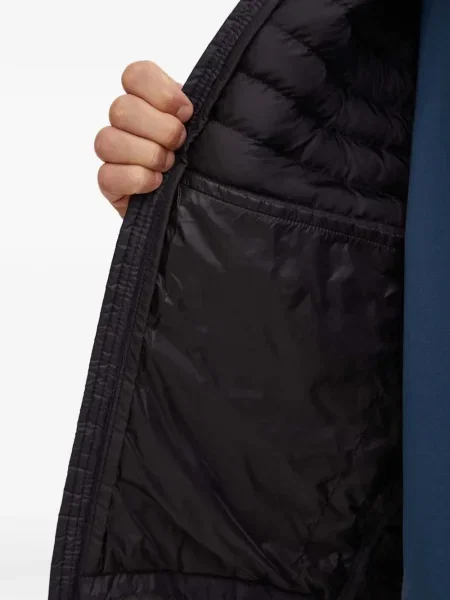 Geacă Helly Hansen cu glugă negru