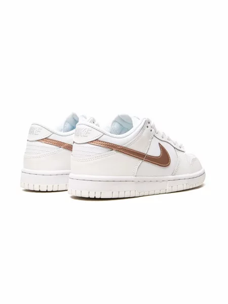 Маратонки Nike Dunk бяло