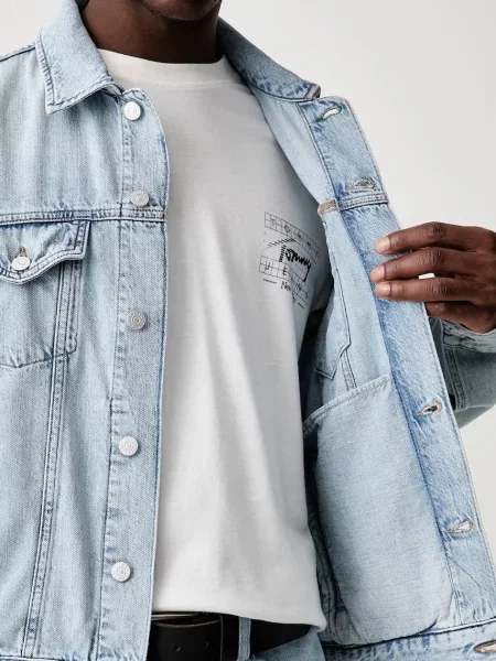 Tommy Jeans преходно яке мъжко от деним синьо