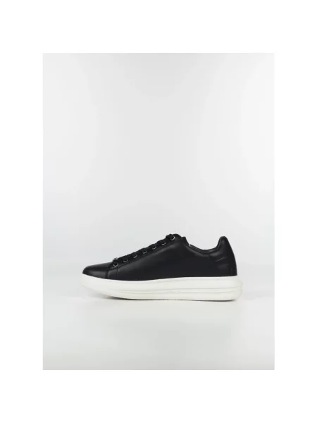 Sneakersy Guess czarne