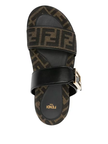 Sandale Fendi cu cataramă maro
