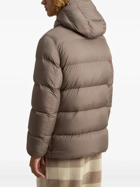 Geacă cu puf Woolrich cu glugă maro