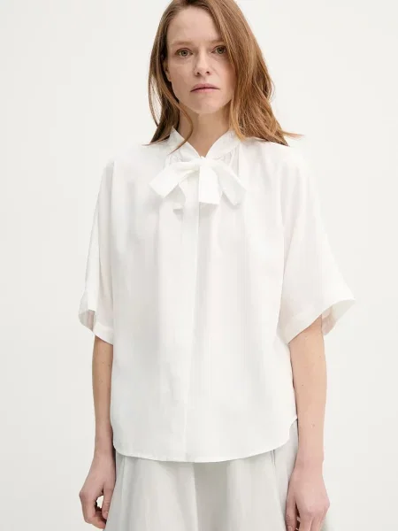 Košile s příměsí lnu Marc O'Polo relaxed s vázaným výstřihem bílá