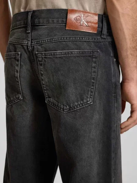 Jeansy o kroju regular fit z 5 kieszeni Calvin Klein Jeans czarne