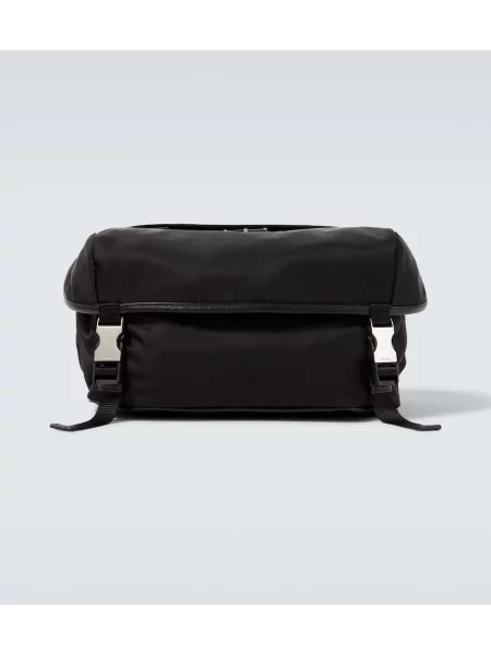 Usnjena torba Prada črna