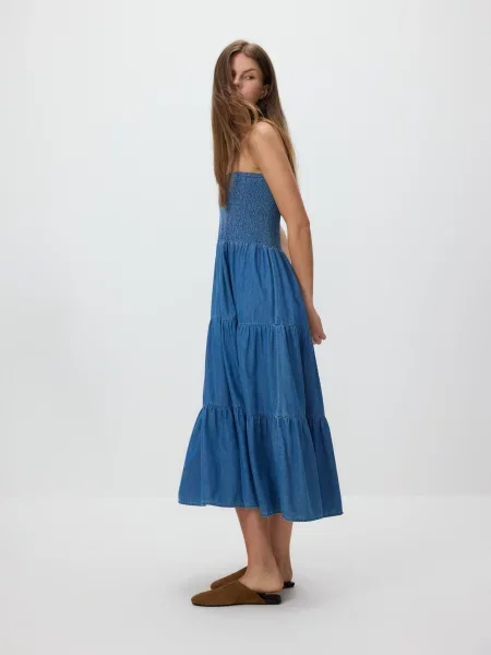 Reserved Міді-сукня з синій