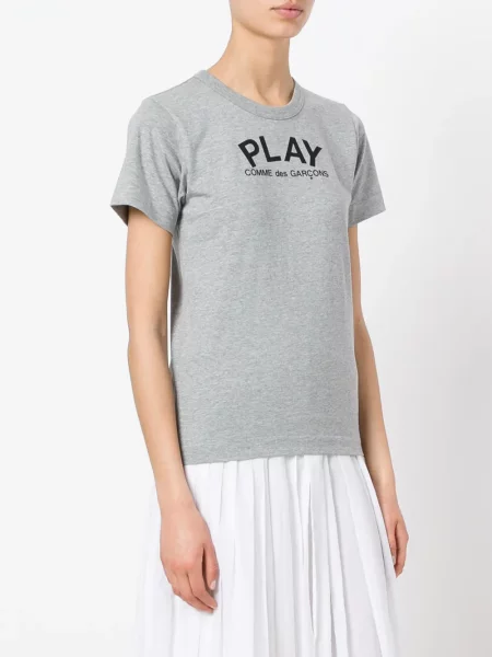 Tričko Comme Des Garçons Play s potiskem šedé