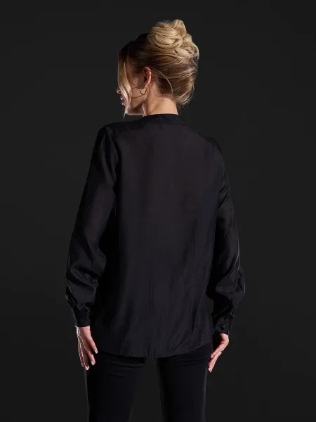 Сорочка ISSA Plus чорний