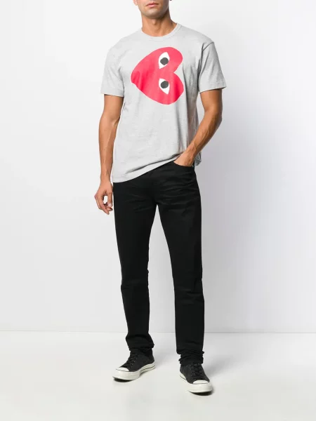 Raštuotas marškinėliai Comme Des Garçons Play su širdelėmis kaušelis pilka