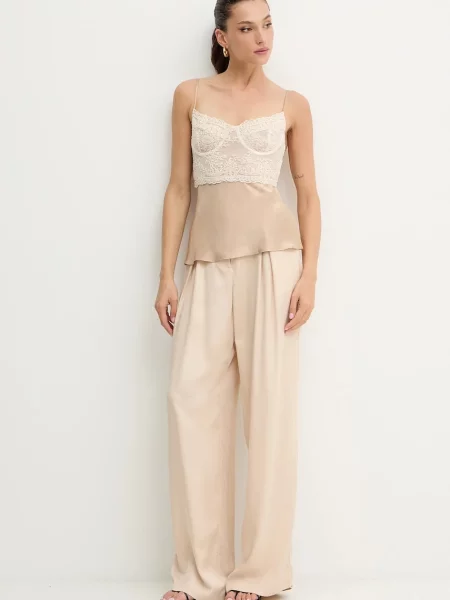 Блуза Bardot з аплікацією бежева