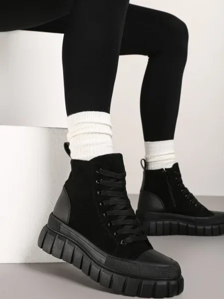 Bocanci la gleznă pe platformă Viuana negri