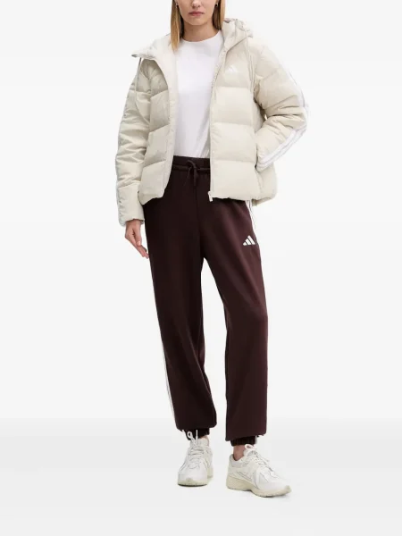 Pruhované kalhoty Adidas s výšivkou na platformě černé