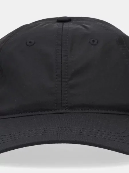 Lacoste Kapa s šiltom črna