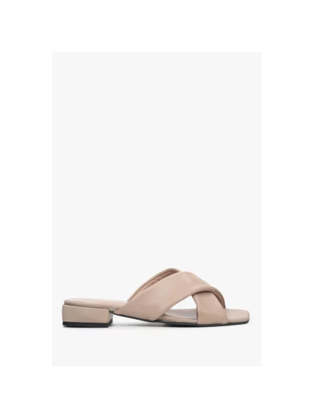 Шлепанцы Estro бежевые