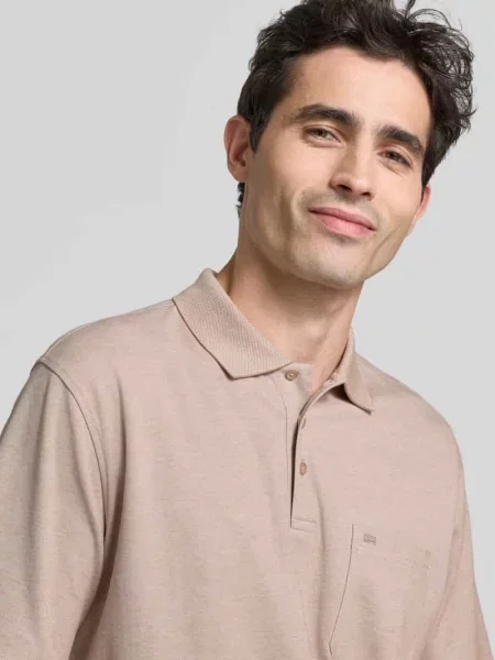 Koszulka polo o kroju regular fit z brustaszą Christian Berg Men