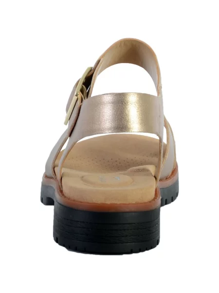 Pantofi Clarks
