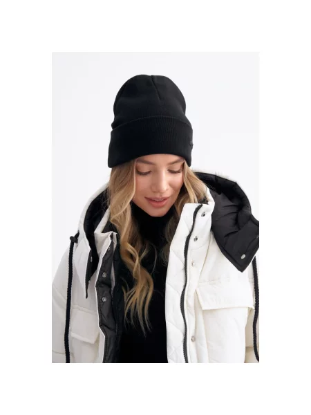 Шапка зимова Estro чорна
