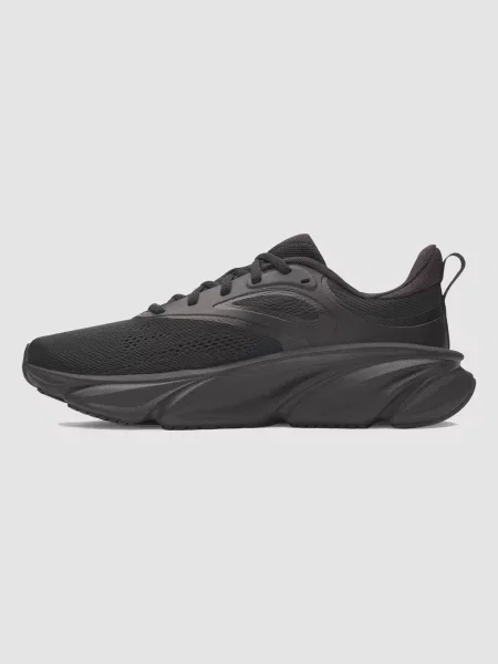 Повседневные кроссовки Under Armour Rogue черные
