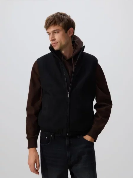 Reserved Жилет з домішкою вовни чорний