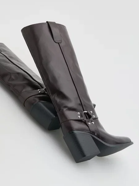 Кожаные сапоги Reserved до колена