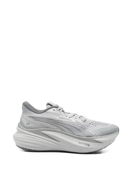Sneakerși Puma Nitro cu șireturi din dantelă cu perforații gri