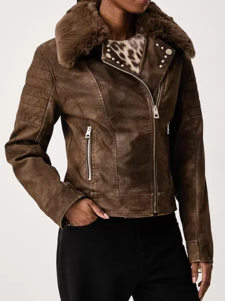 Кожаная куртка Guess