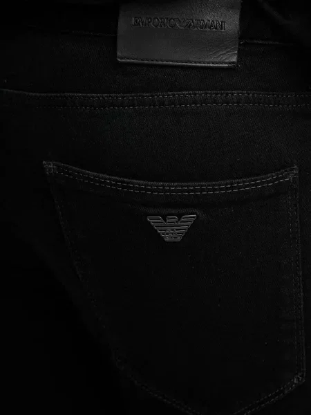 Джинсы Emporio Armani