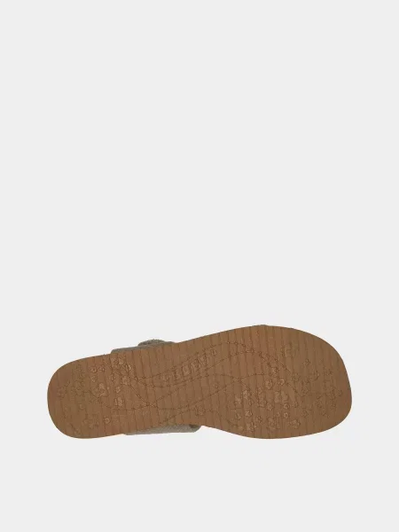 Босоножки Skechers бежевые
