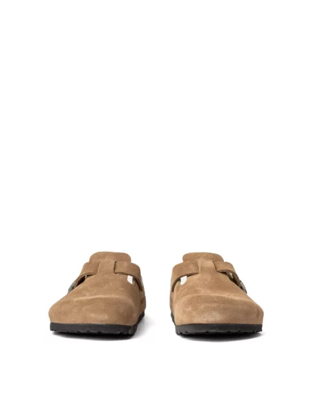 Klapki Birkenstock zamszowe brązowe