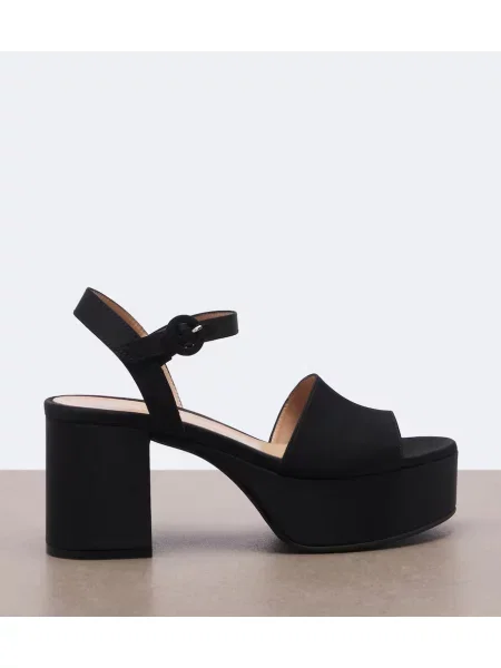 Sandale Gianvito Rossi din satin cu platformă negru