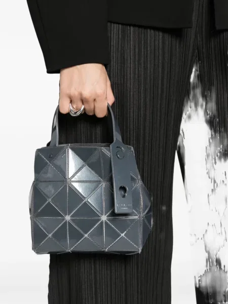 Шопинг чанта Bao Bao Issey Miyake сиво