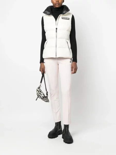 Vesta Mackage s autogramem