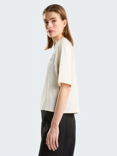 Футболка The North Face W SKI EMBRO BOXY SHORT SLEEVE білий