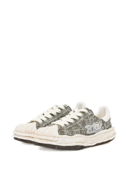 Grafic sneakerși Maison Mihara Yasuhiro cu imagine verde