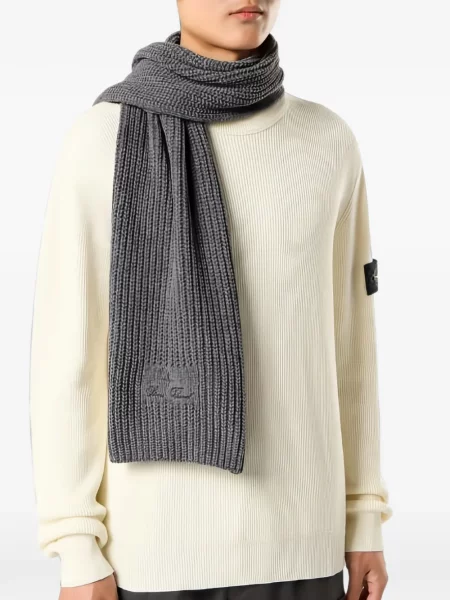 Плетен шал Stone Island бродиран сиво