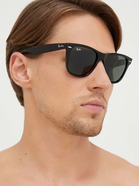 Солнцезащитные очки Ray-ban