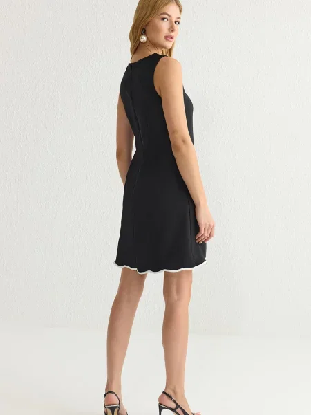 Trendyol Rochie negru alb