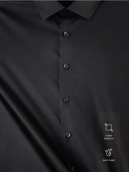 Reserved Cămașă slim fit din negru