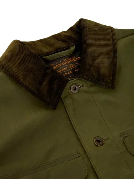 Gulerat geacă Filson de catifea cord verde