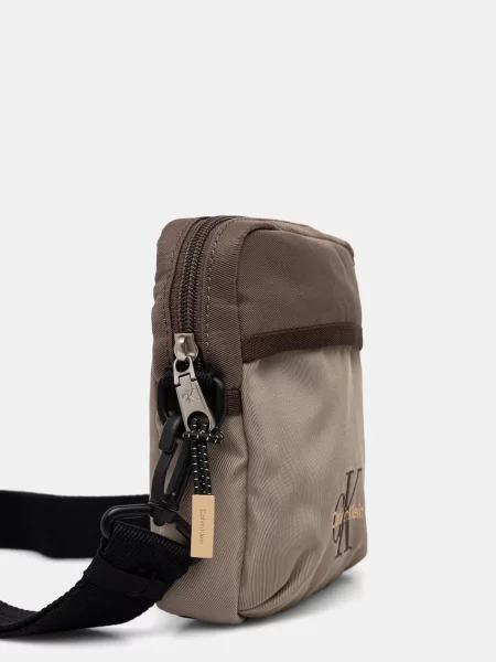 Calvin Klein Geantă crossover Bold Clrblk Square Crossobdy Maro bej